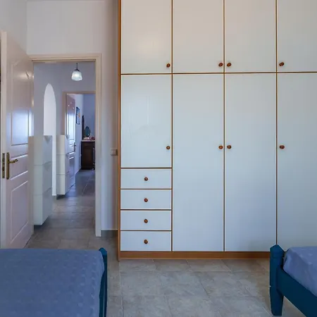 Blue Eyes * Monolithos