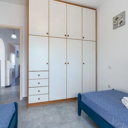 Blue Eyes * Monolithos