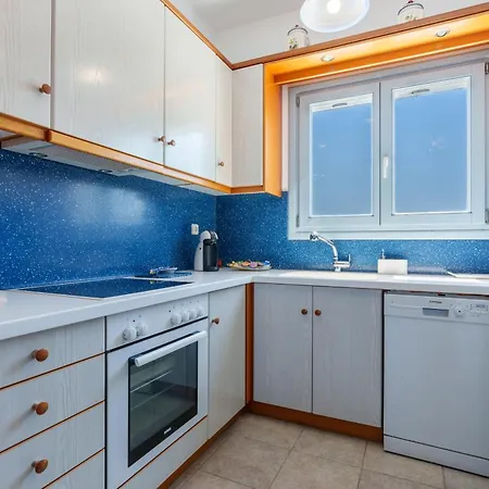 Daire Blue Eyes Monolithos