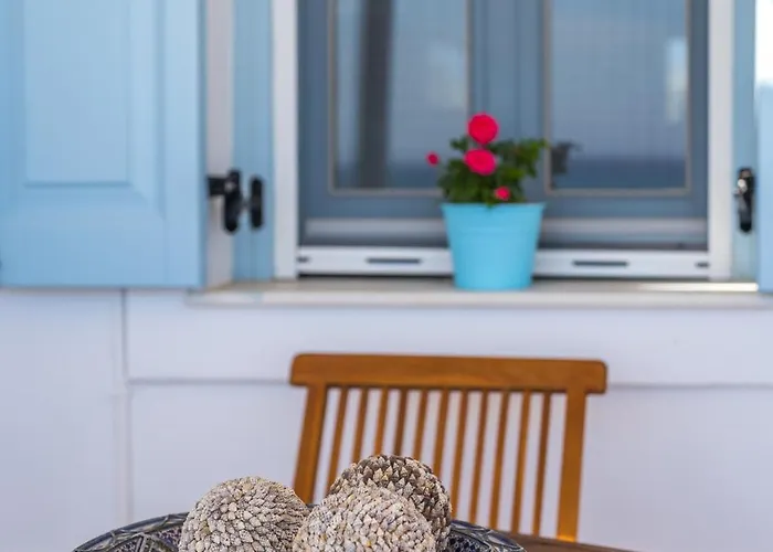 Blue Eyes Apartment *