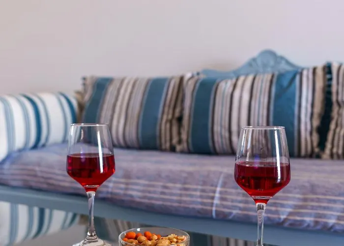 Blue Eyes Apartment *