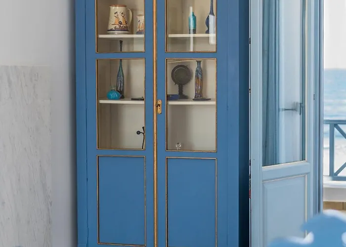 Blue Eyes * Monolithos (Santorini)