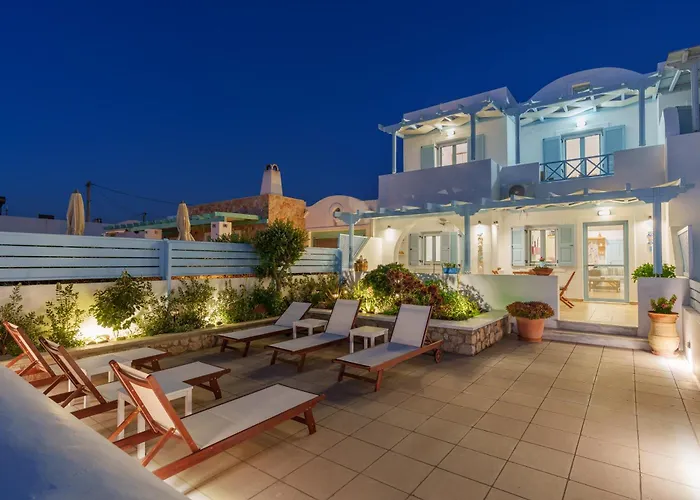 Blue Eyes Apartamento Monolithos